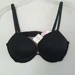 BNWT VS PINK super push-up Bra 34C NEW